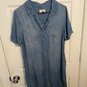 Universal Thread Sz M, Distressed Denim Dress